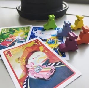Je vous laisse profiter du plaisir à la vue de ces petites voitures !